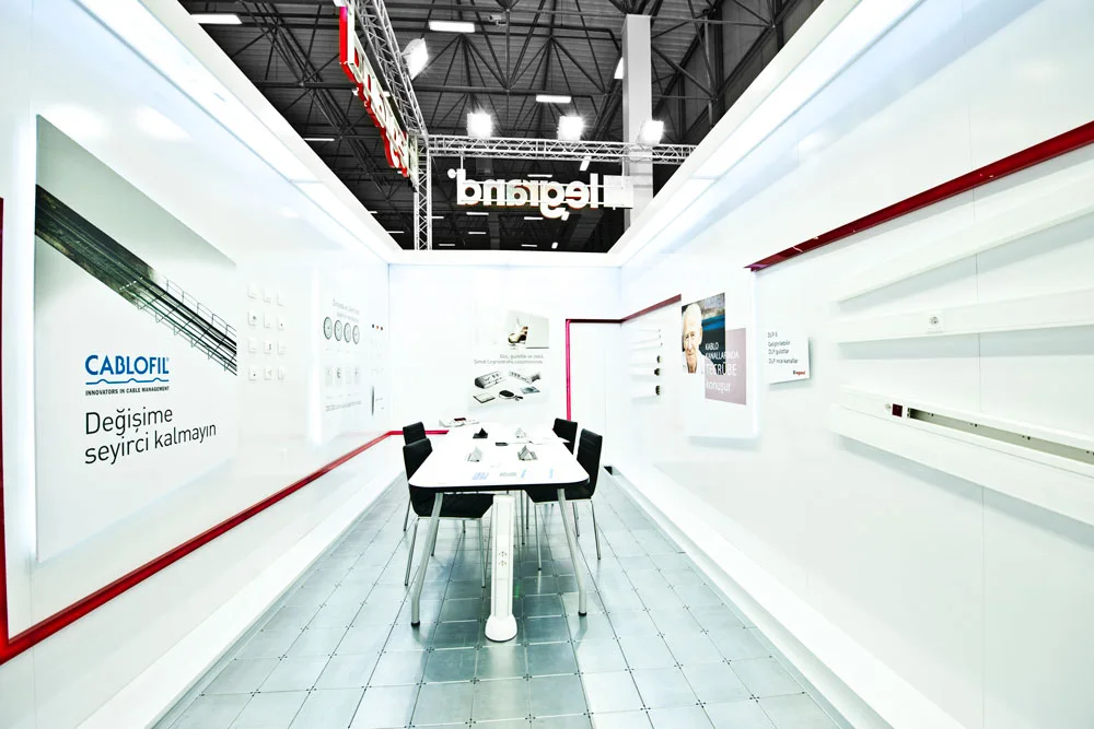 Legrand modüler stand uygulaması